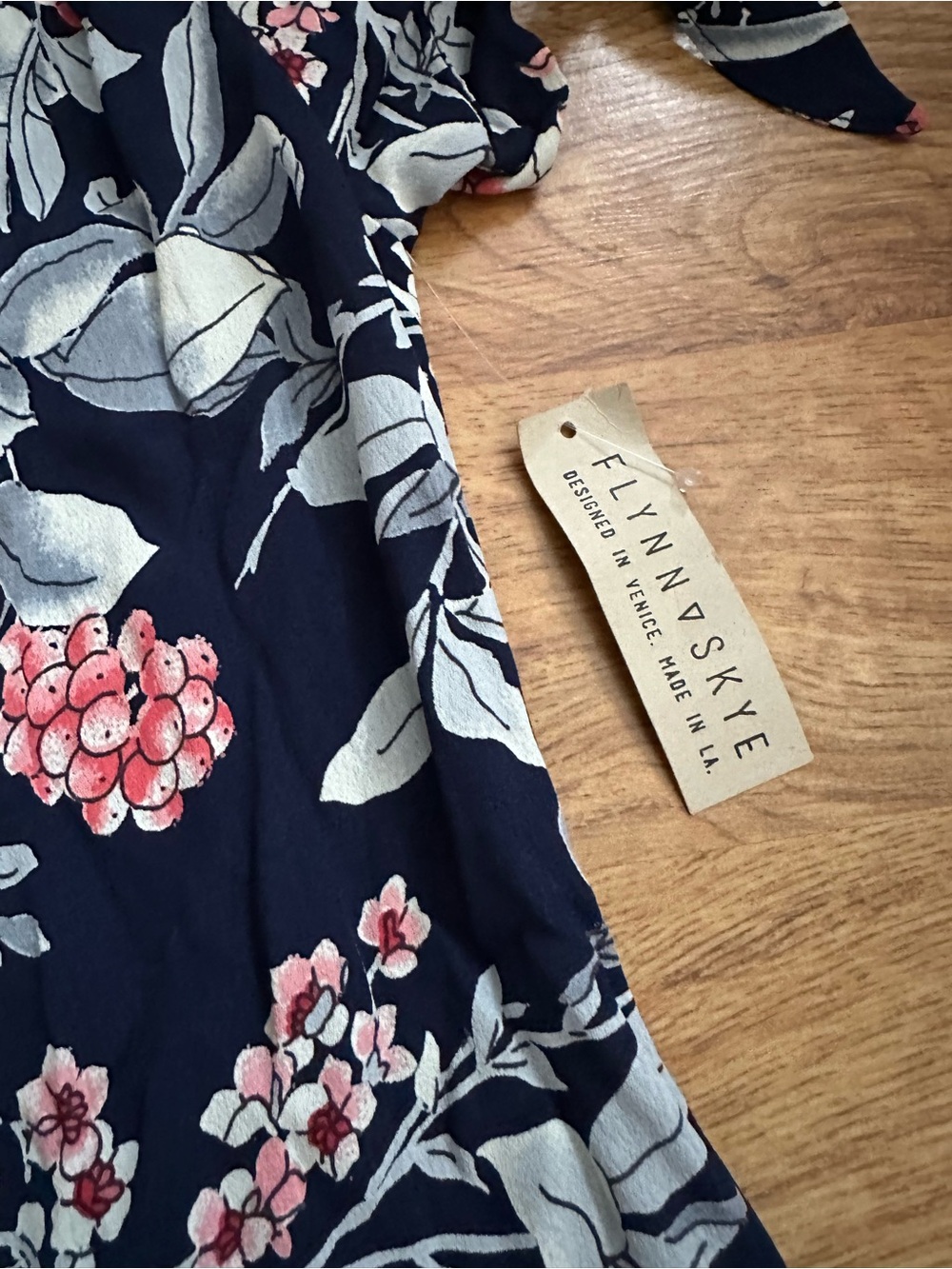 New! Flynn Skye Ale Navy Floral Long Maxi Dress S - Picture 13 of 14